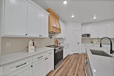 4900 Fitzhugh Avenue, Fort Worth, TX 76105 - Photo 15