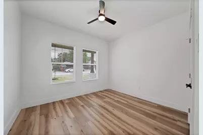 4832 Fitzhugh Avenue, Fort Worth, TX 76105 - Photo 23
