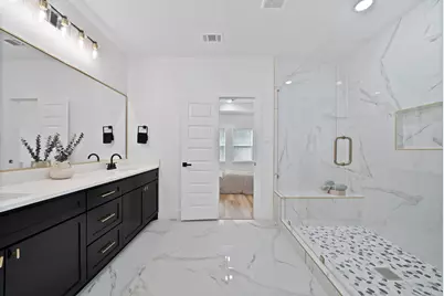 4832 Fitzhugh Avenue, Fort Worth, TX 76105 - Photo 17