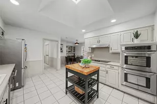 2415 Lakeview Cir, Arlington, TX 76013 - Photo 15