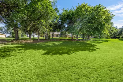 110 Cedar Drive, Oak Leaf, TX 75154 - Photo 3