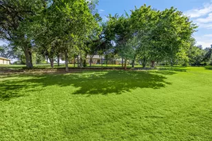 110 Cedar Dr, Oak Leaf, TX 75154 - Photo 3