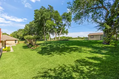 110 Cedar Drive, Oak Leaf, TX 75154 - Photo 31