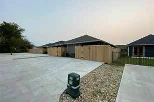 802-804 N Broughton St, Sherman, TX 75090 - Photo 27