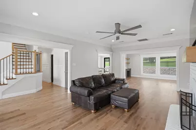 9121 Bontura Road, Granbury, TX 76049 - Photo 7