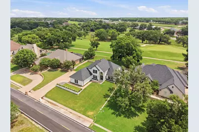 9121 Bontura Road, Granbury, TX 76049 - Photo 33