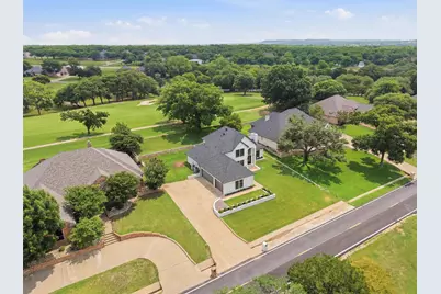 9121 Bontura Road, Granbury, TX 76049 - Photo 31