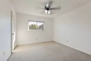 617 Valley Spring Dr, Arlington, TX 76018 - Photo 23