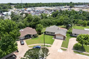 2124 Stonehenge Dr, Garland, TX 75041 - Photo 5