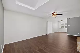 2124 Stonehenge Dr, Garland, TX 75041 - Photo 9