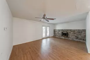 602 Buffalo Dr, Arlington, TX 76013 - Photo 5