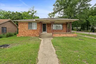 721 Main St, Teague, TX 75860 - Photo 1