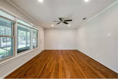 9208 San Fernando Way, Dallas, TX 75218 - Photo 3