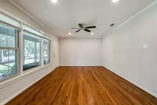 9208 San Fernando Way, Dallas, TX 75218 - Photo 3
