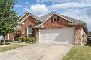 1105 Lone Pine Dr, Little Elm, TX 75068 - Photo 1