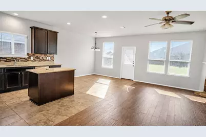 5836 Mirror Ridge Drive, Fort Worth, TX 76179 - Photo 3