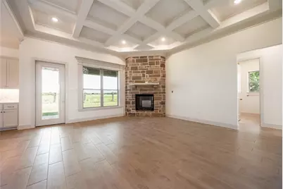 100 Eagle Court, Glen Rose, TX 76077 - Photo 7