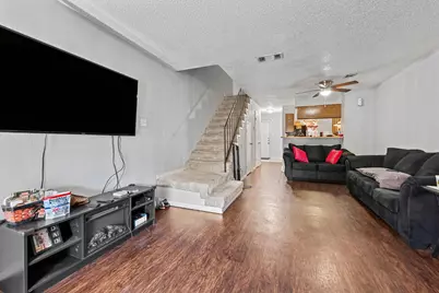 2157 Aspen Drive, Dallas, TX 75227 - Photo 3
