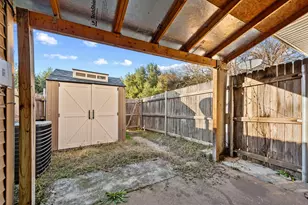 2157 Aspen Dr, Dallas, TX 75227 - Photo 11