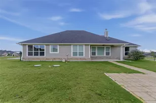 1037 Flagstone Dr, Weatherford, TX 76085 - Photo 19