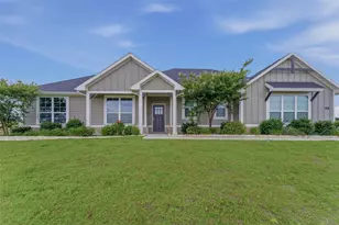 1037 Flagstone Dr, Weatherford, TX 76085 - Photo 1