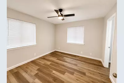 804 W Grubb Drive, Mesquite, TX 75149 - Photo 7