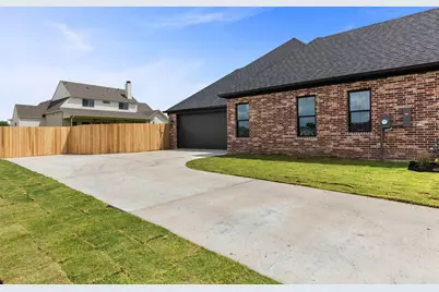 132 Paddle Boat Court, Robinson, TX 76706 - Photo 5