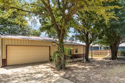 256 Sailfish Drive, Mabank, TX 75156 - Photo 3