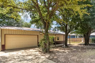 256 Sailfish Drive, Mabank, TX 75156 - Photo 3