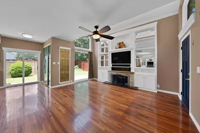 3033 Everest Drive, Bedford, TX 76021 - Photo 7