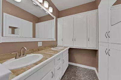 3033 Everest Drive, Bedford, TX 76021 - Photo 19