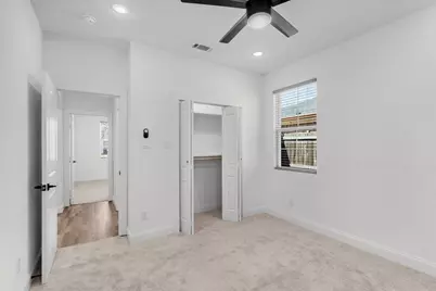 1323 S Montgomery, Sherman, TX 75090 - Photo 11