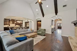 635 Fountainview Dr, Irving, TX 75039 - Photo 13