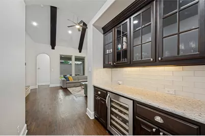 635 Fountainview Drive, Irving, TX 75039 - Photo 11