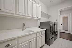 635 Fountainview Dr, Irving, TX 75039 - Photo 33