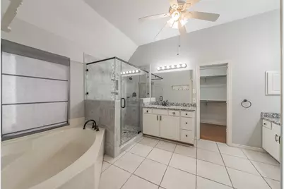 203 Arbor Park Drive, Euless, TX 76039 - Photo 29