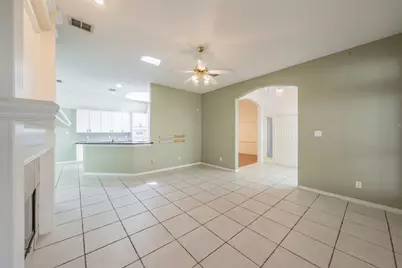 203 Arbor Park Drive, Euless, TX 76039 - Photo 15