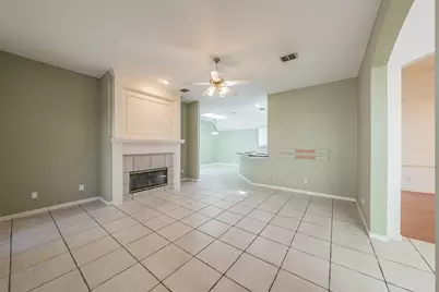 203 Arbor Park Drive, Euless, TX 76039 - Photo 11