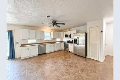 2424 Dorrington Drive, Dallas, TX 75228 - Photo 7