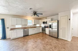 2424 Dorrington Dr, Dallas, TX 75228 - Photo 7