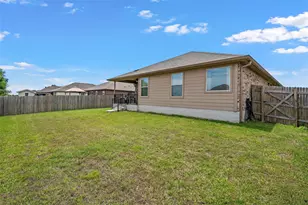 2820 Samson Dr, Waco, TX 76655 - Photo 31