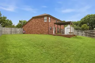 605 Buttercup Cir, Garland, TX 75040 - Photo 35