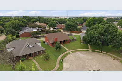 605 Buttercup Circle, Garland, TX 75040 - Photo 31