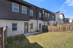 1904 Bethlehem St, Irving, TX 75061 - Photo 27