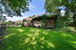 1030 Clubhouse Dr, Mansfield, TX 76063 - Photo 23