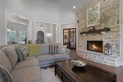 4488 Lake Breeze Drive, McKinney, TX 75071 - Photo 5