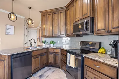 401 E Pearl Street #3202, Granbury, TX 76048 - Photo 13