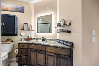 401 E Pearl Street #3202, Granbury, TX 76048 - Photo 3