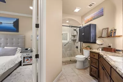 401 E Pearl Street #3202, Granbury, TX 76048 - Photo 5