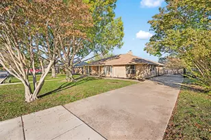 507 Crestview Dr, Grapevine, TX 76051 - Photo 3